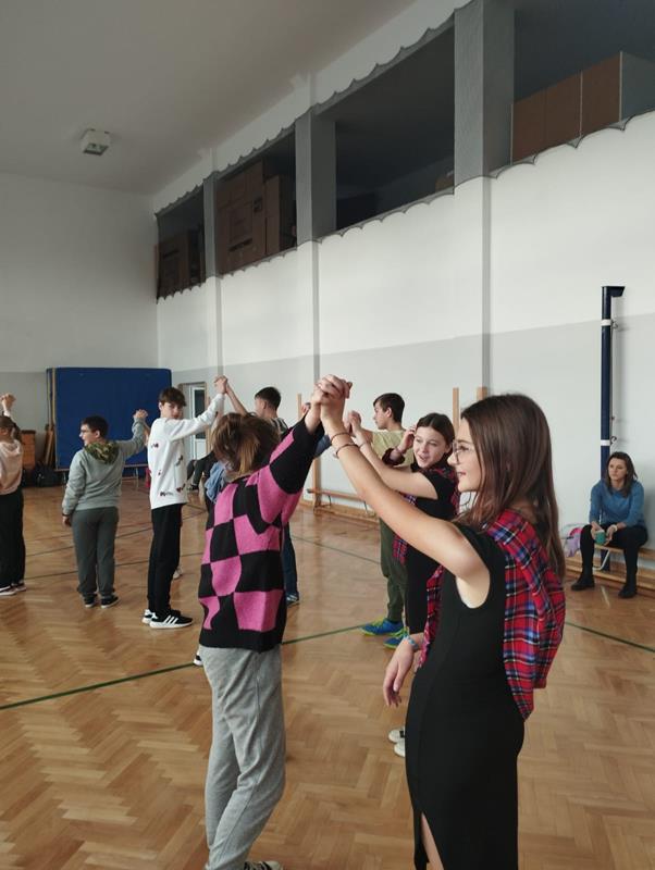 Małopolska Tarcza Antykryzysowa – Pakiet Edukacyjny II. Realizacja wsparcia szkół i placówek oświatowych - Grant 3